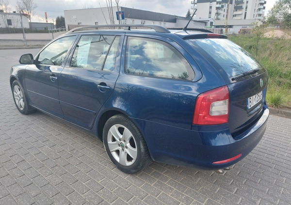 Skoda Octavia cena 14900 przebieg: 310000, rok produkcji 2009 z Mońki małe 46